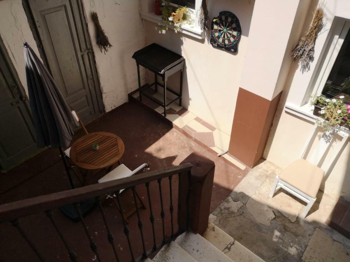 Apartment Asja Old City Center Pula Buitenkant foto